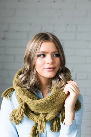 Knitting Pattern Kit, Chantal Tassel Cowl